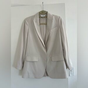 Vince Cream Tailored Blazer Oversized style